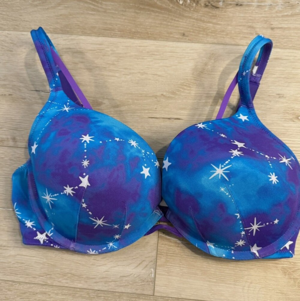 38DD Lane Bryant Cacique Boost Plunge Underwire Padded Bra Blue Purple Star